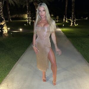 Meet your Posher, Beth